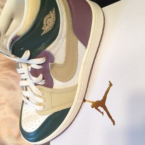 Women's Air Jordan 1 High Method of Make